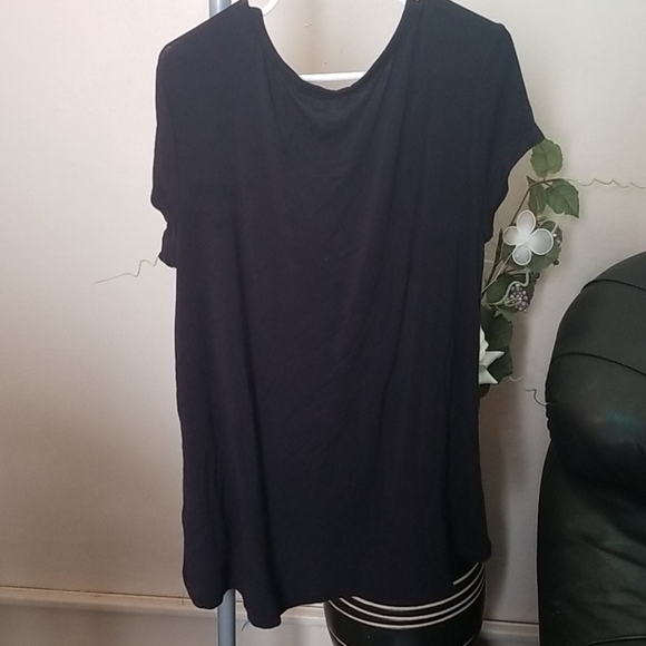 Shirt - Picture 3 of 3